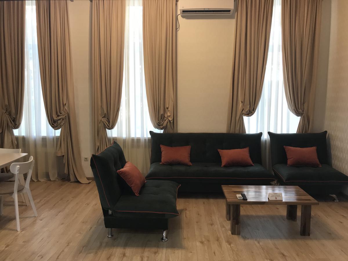 Full Comfort Apartment On Aghmashenebeli Tbilisi Room photo