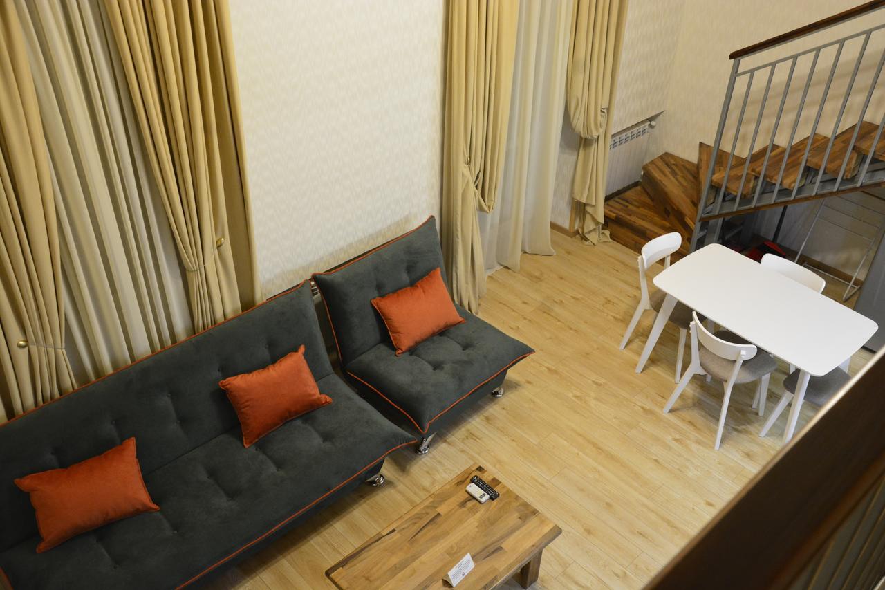 Full Comfort Apartment On Aghmashenebeli Tbilisi Exterior photo